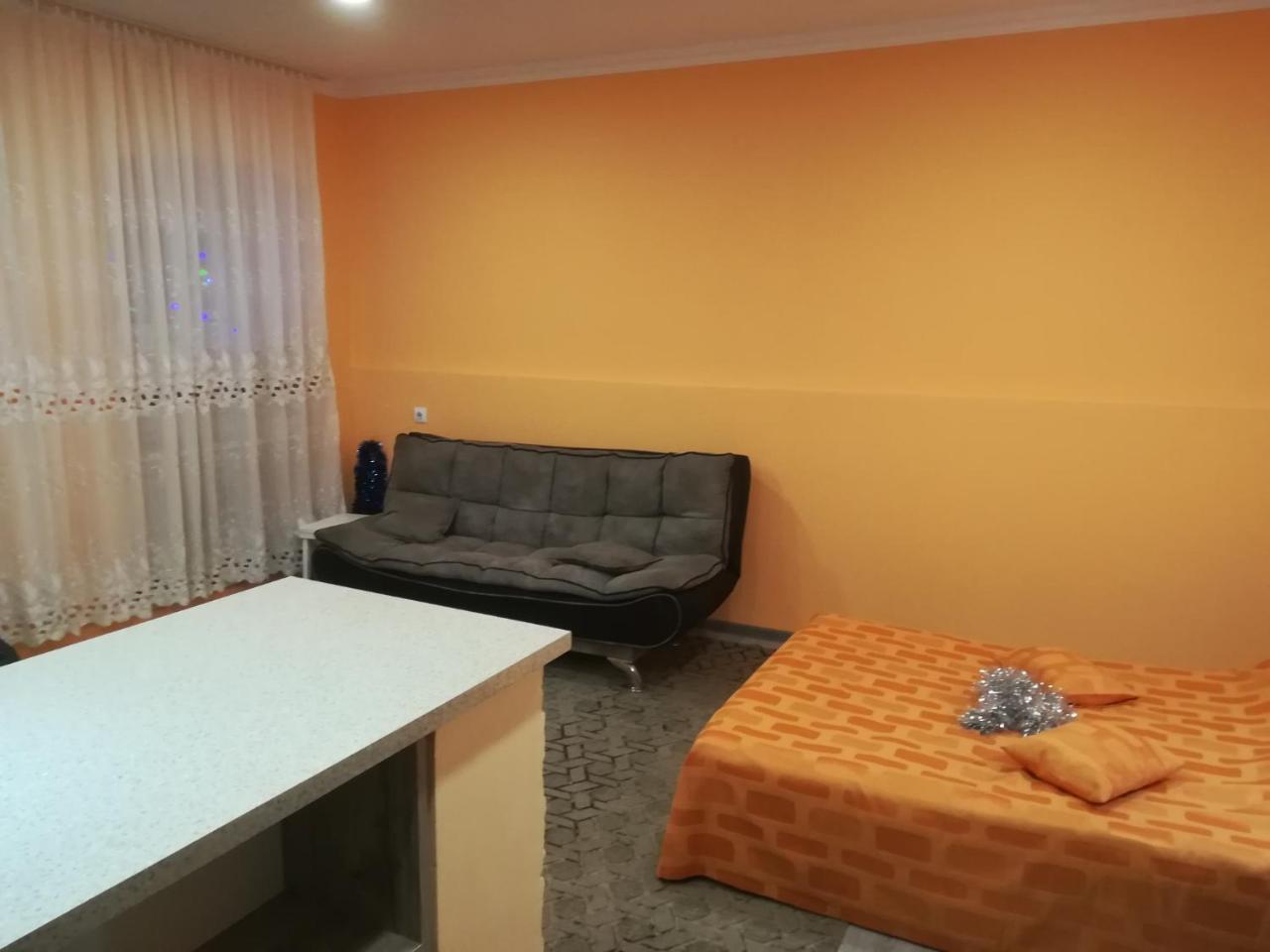 12 Maksim Gorki Street Apartment Tbilisi Bagian luar foto