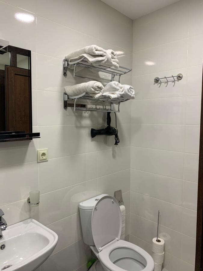 12 Maksim Gorki Street Apartment Tbilisi Bagian luar foto